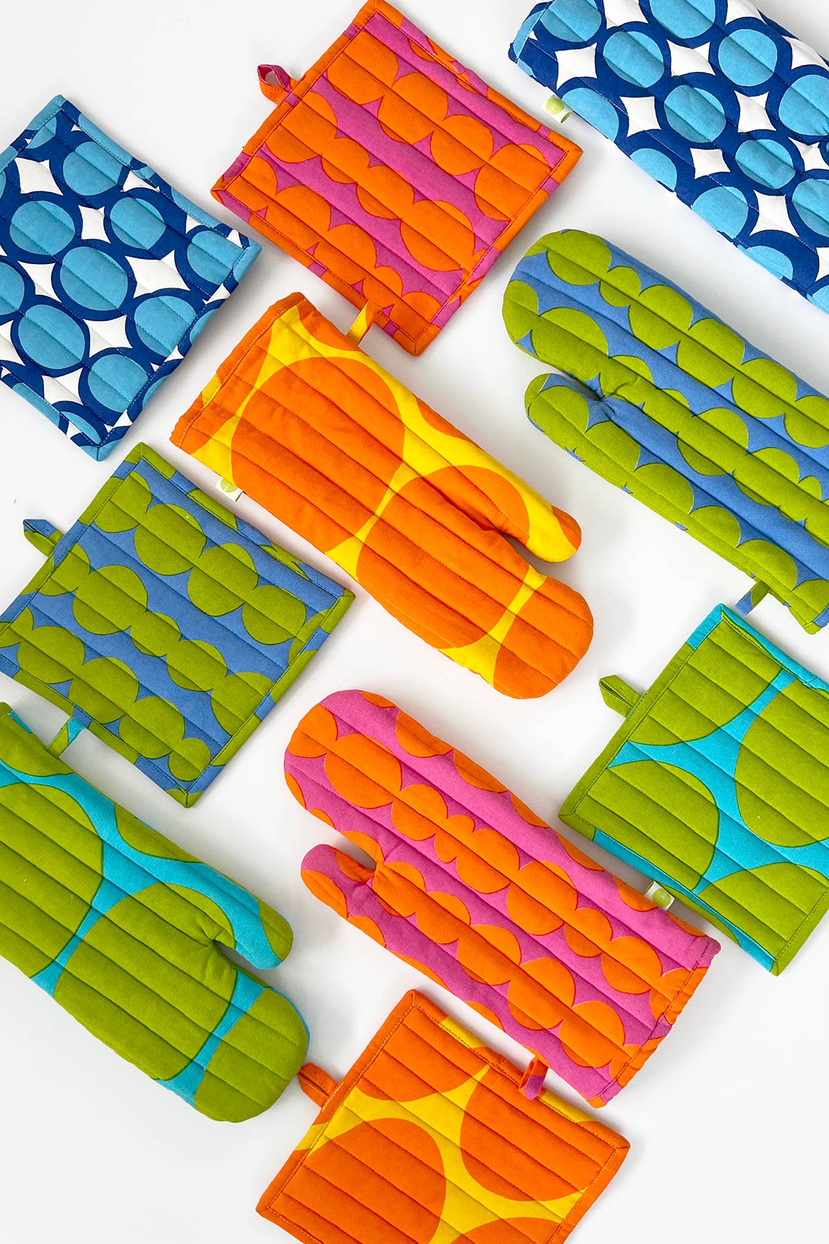 Oven Mitt & Potholder Set