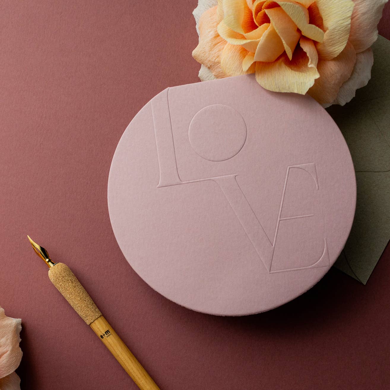 Love 5.5" Clamshell Card