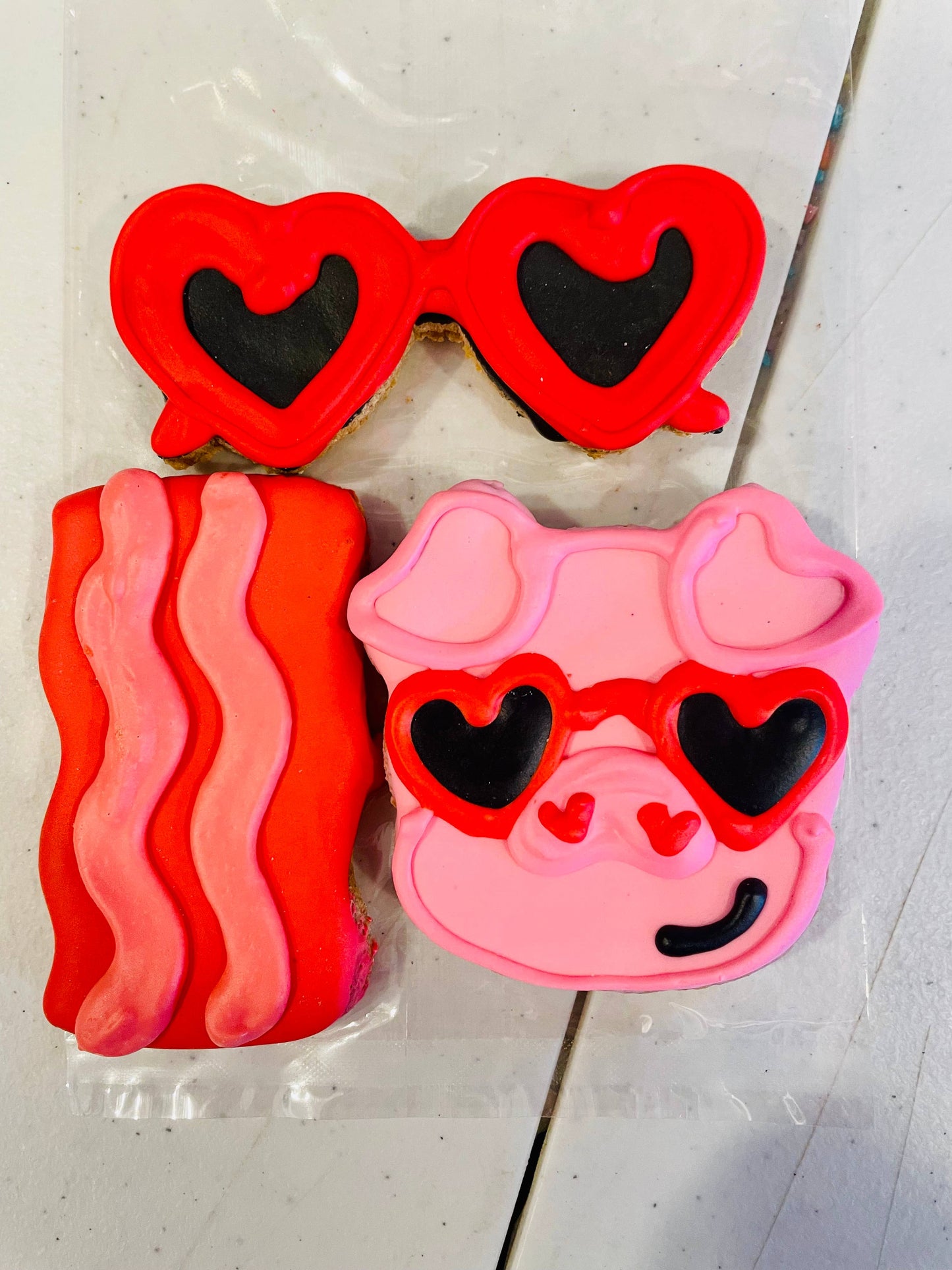 Lucky Biscuit Pet Bakery | Farm Friend Cookies