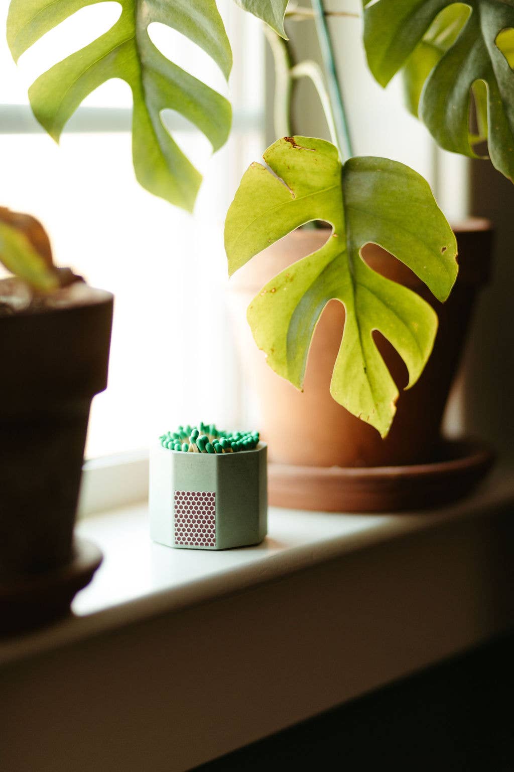 Tenn Prairie | Hand-poured Concrete Match Holder