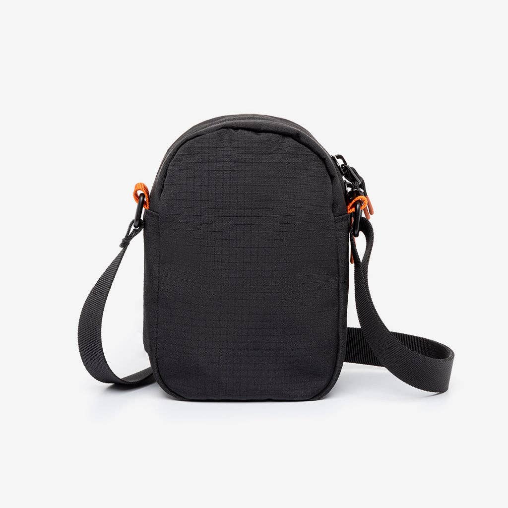 Lefrik US | Jan Side Crossbody Bag | Black Vandra