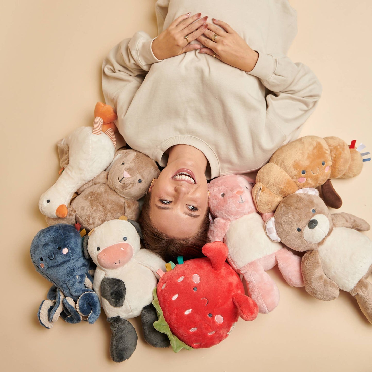 Itzy Ritzy | Goose Sweetie Snuggles™ Plush